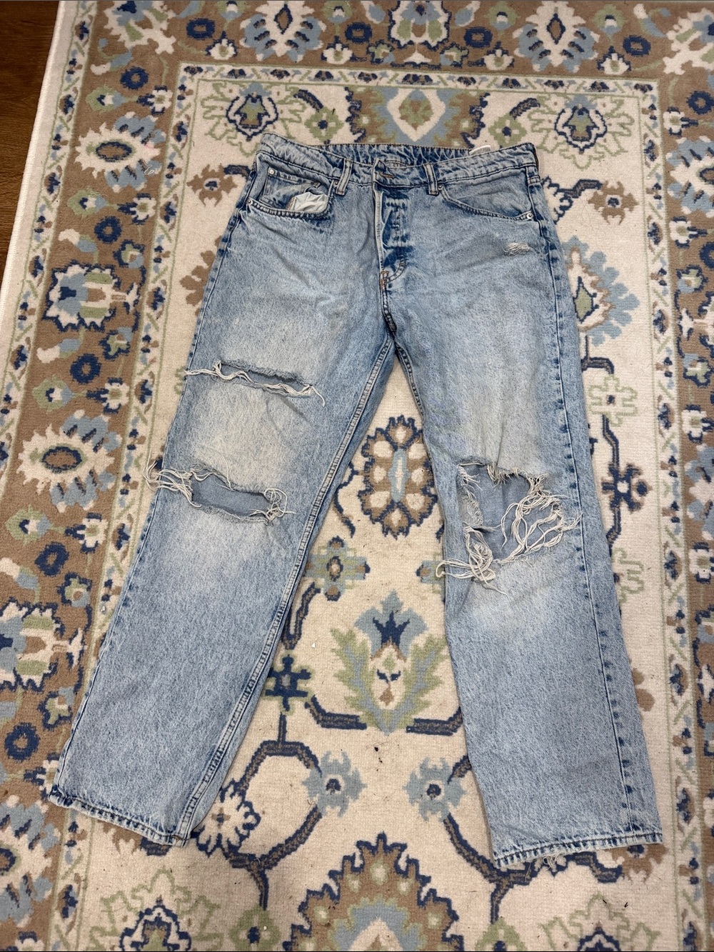 H&M high waist boyfriend jeans